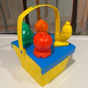 Playskool Vintage 1985-87 Basket of Fruit Shape Play set